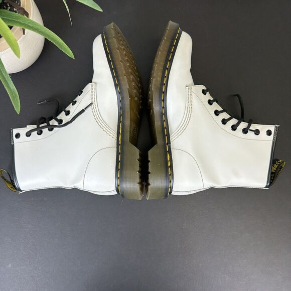 Dr Martens 1460 White‎ Smooth Leather Lace Up Combat Boots 8 Eye Size US 8 - Picture 6 of 11